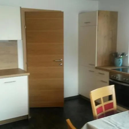 Апартаменты Gaestehaus Falkenblick *