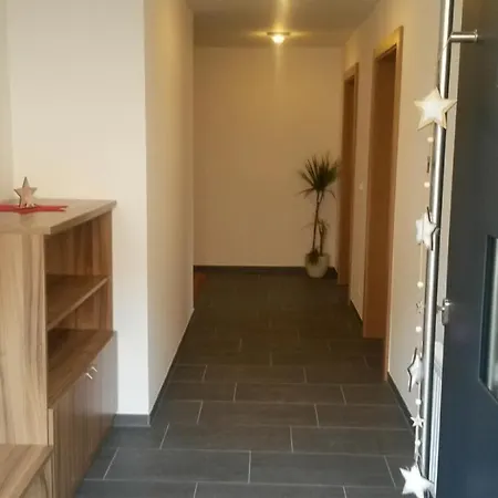 Апартаменты Gaestehaus Falkenblick