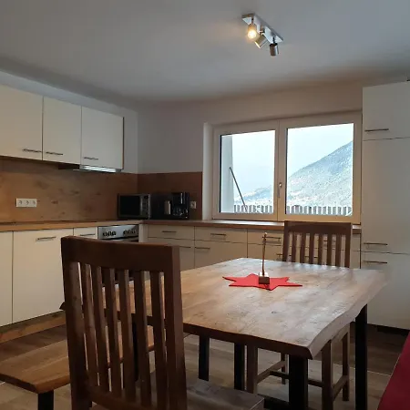 Gaestehaus Falkenblick *