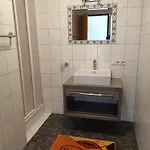 דירה Gaestehaus Falkenblick ארצל אים פלאצטל