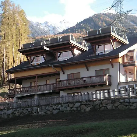 Gaestehaus Falkenblick Arzl im Pitztal