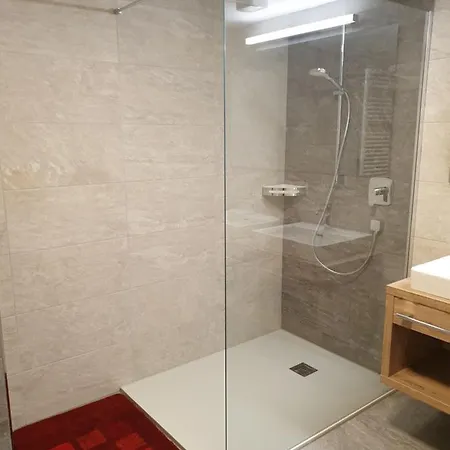 Gaestehaus Falkenblick *