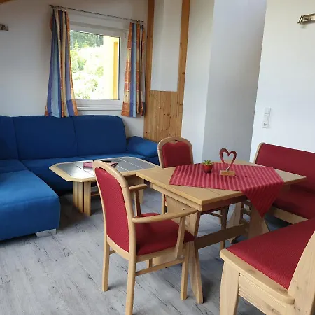 Appartamento Gaestehaus Falkenblick *